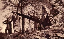 CPA Lourdes the Martyrdom V Simon Station Cyreneen helps Jesus has to carry his Cross