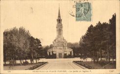 CPA Deauville La Plage Fleurie Le jardin et l'eglise Cap