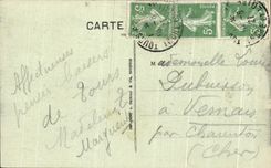 CPA Tours Le Palais de Justice la Place et les jets d'Eau