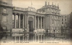 CPA Crue De la Seine Paris La chambre des Deputes Inondations 1910