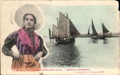 CPA Boulogne On Sea sinning Boats Folklore Costume Boats