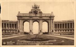 CPA Brussels Monumental Arcade Of the Fiftieth anniversary Brussel Monumentaal Booggewelf Van Het Jebelpark