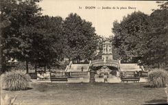 CPA Dijon Jardins de la Place Darcy