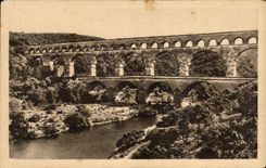 CPA Le Pont du Gard Aqueduc romain 