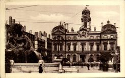 CPA Lyon Illustre Places Composts Bartholdi Fountain and Town hall