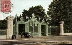 CPA Lyon the main entrance of the park of the gold Head