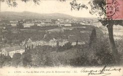 CPA Lyon Seen of the Gold Mount taken of the Gay Restaurant