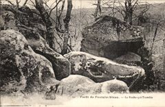 CPA Fontainebleau La roche qui tremble