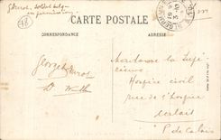 Santo German de CPA en el interior de la corte del martillo del arbusto del castillo