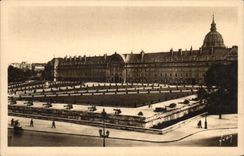 CPA Paris En Flanant L'Hotel des Invalides vu de l'Esplanade