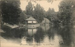 CPA Paris the Chaumont Hillocks Seen of the Lake