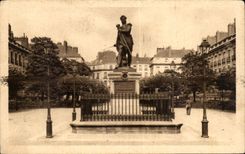 CPA Nantes Course of the Republic Statue of General Cambronne
