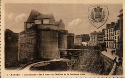 CPA Nantes Ditches and turns of the Castle of the Duchess Anne
