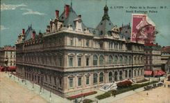 CPA Lyon Places Stock Exchange