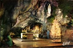 CPSM Lourdes La Grotte Miraculeuse 