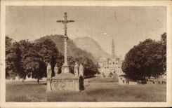 CPA Lourdes Calvaire Breton et Esplanade