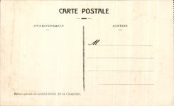 CPA Lourdes Procession du Saint Sacrement Sur l'Esplanade