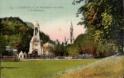 CPA Lourdes Le Monument interallie et la Basilique