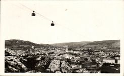 CPA Lourdes Telerique de Beout En Plein ciel sur la Ville de Lourdes