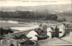 Santo Benezet del puente de CPA Avignon y el ille de Barthelasse