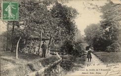 CPA Dijon Un Coin du Jardin de I'Arquebuse