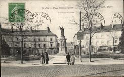 CPA Dijon Place Etienne Dolet