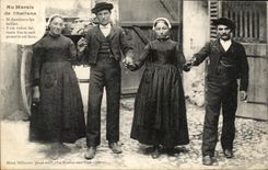 CPA Au Marais de Challons Folklore costume Danse 