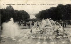 CPA Versailles Grand Eaux Bassin de Latone Le Tapis Vert Le Grad Canal