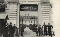 CPA Rochefort Sur Mer caserne de la Flotte