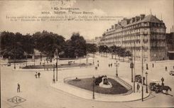 CPA En Bourgogne Dijon Place Darcy