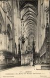 CPA Amiens Cathedrale La Nef Et Les Stalles Du Choeur
