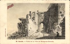 CPA the Gironde Gate Of the Town Of Borough On the Gironde