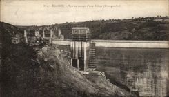 CPA Eguzon Vue En Amont D'Une Ecluse