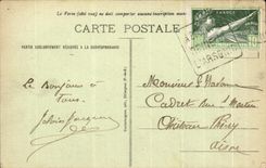 CPA La Bourboule Place de la Victoire et la Roche des Fees