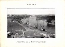 CPA Nantes panorama of the Loire and the Quays Boats