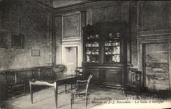 CPA Surroundings of Chambery Charmettes House of JJ Rousseau dining room