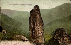 CPA Auvergne Pittoresque Surroundings of the Mount Gilds the rock of Resentment Valley of Chaudefour