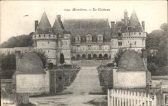 CPA Mesnieres the Castle