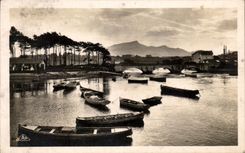 CPA St Jean de Luz La Riviere l'Uxain et la Rhune
