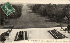CPA Compiegne Vue Sur Le Parc Prise De La Terrasse Du Chateau