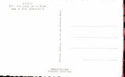 CPA Paris Les Quais de la Seine Vers le Pont Alexandre III Tour Eiffel