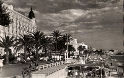CPA Cannes the Beach the Small cross and hotels