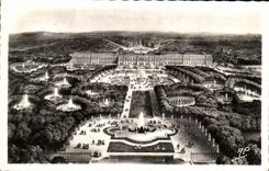 CPA Versailles Vue generale du Parc et du Palais 
