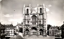 CPSM Nantes the Cathedral Places Saint Pierre