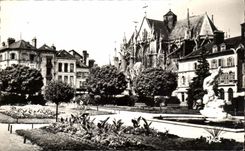 CPA Troyes the Church St Urbain Park of the Prefecture