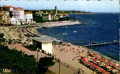 Reflexiones de CPA de la dimension del cuadro total de Raphael del santo azul de la playa con lejos el leon