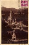 CPA Lourdes La Basilique et le monument aux Morts vus du Chateau