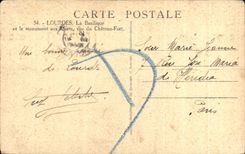 CPA Lourdes La Basilique et le monument aux Morts vus du Chateau