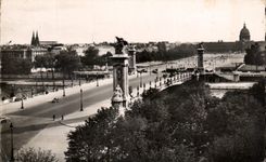 CPA Paris the Bridge Alexandre III and Invalides