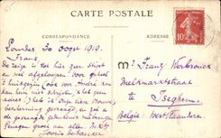 CPA Lourdes Les Pelerins a La Fontaine Miraculeuse